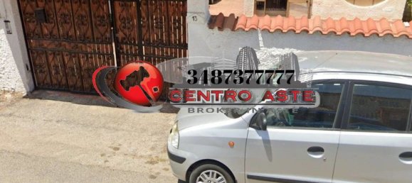 Квартира с 3 комнатами в Ардеа, Италия № 194693 4