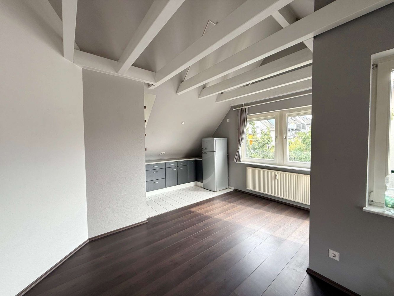 2-Zimmer Wohnung in Esslingen, Germany, Nr. 270434