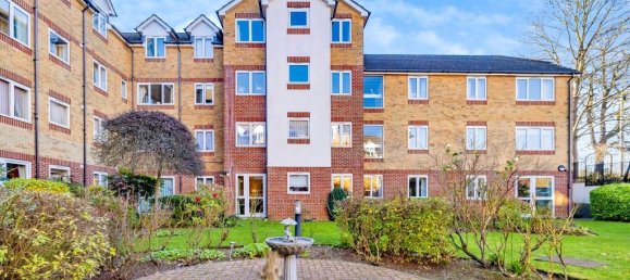 1 bedroom House in Watford, United Kingdom No. 6173 27