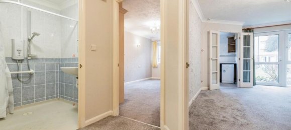 1 bedroom House in Watford, United Kingdom No. 6173 5