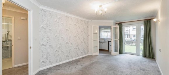 1 bedroom House in Watford, United Kingdom No. 6173 2