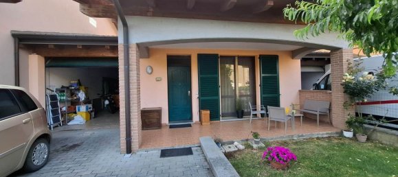 4 bedrooms House in Rivergaro, Italy No. 380686 2