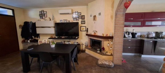 4 bedrooms House in Rivergaro, Italy No. 380686 5