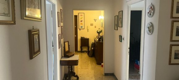 3 bedrooms Apartment in Rome, Italy No. 373490 8