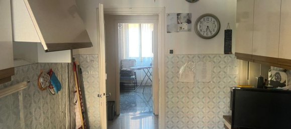 3 bedrooms Apartment in Rome, Italy No. 373490 11