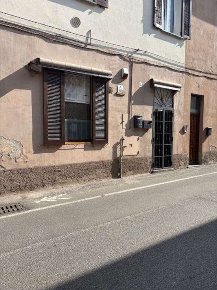 Studio in Sovico, Italy No. 275395