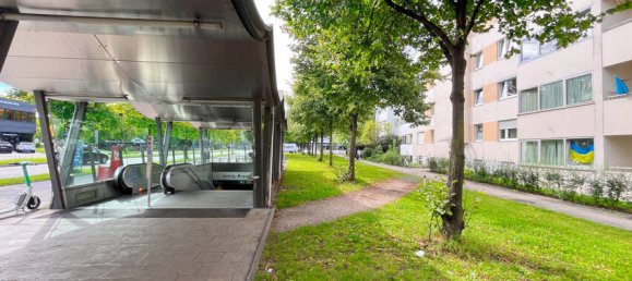 Studio in Munich, Germany No. 370280 39