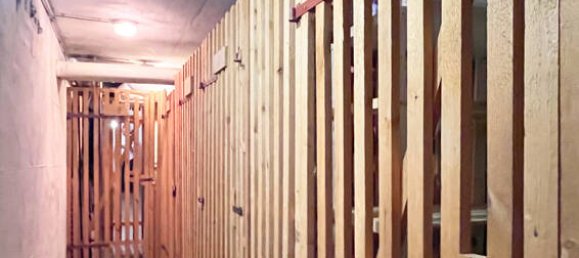 Studio in Munich, Germany No. 370280 37