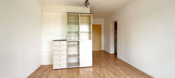 Studio in Munich, Germany No. 370280 19