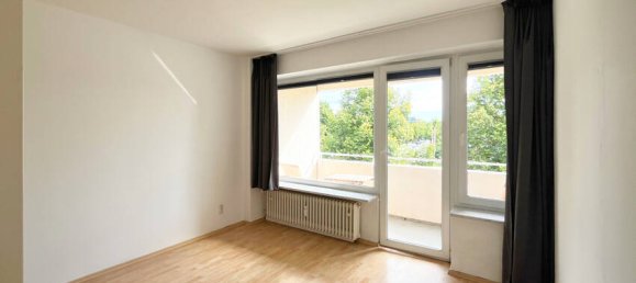 Studio in Munich, Germany No. 370280 21