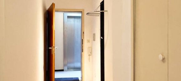 Studio in Munich, Germany No. 370280 5