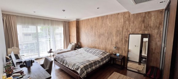 4 bedrooms Condo in Khlong Toei, Thailand No. 10796 17