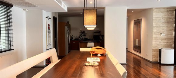 4 bedrooms Condo in Khlong Toei, Thailand No. 10796 5