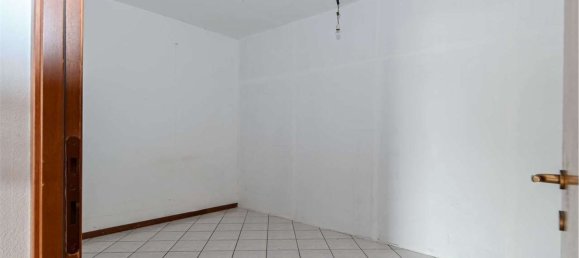 Apartamento de 3 habitaciónes en Romano di Lombardia, Italy No. 175000 15