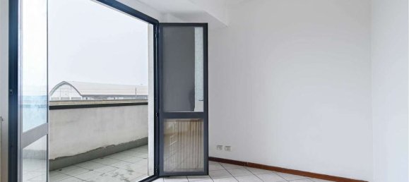 Apartamento de 3 habitaciónes en Romano di Lombardia, Italy No. 175000 9