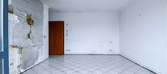 Apartamento de 3 habitaciónes en Romano di Lombardia, Italy No. 175000 7