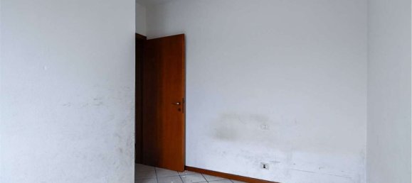 Apartamento de 3 habitaciónes en Romano di Lombardia, Italy No. 175000 28