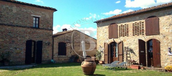 Casa de 8 dormitorios en Buonconvento, Italy No. 220280 3