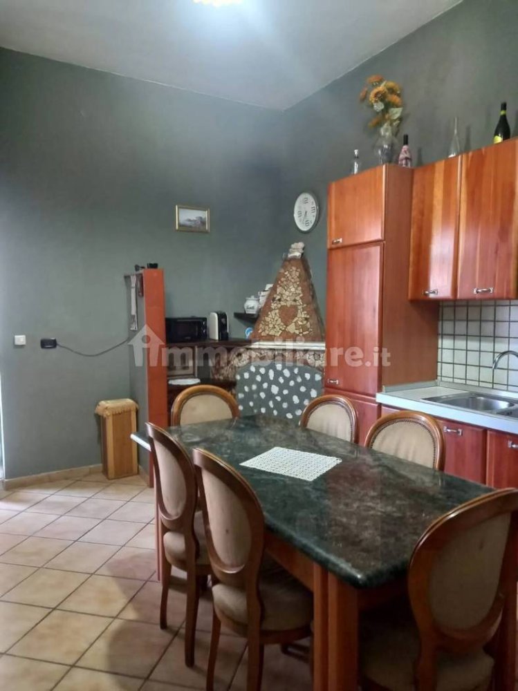 3 غرف نوم شقة في Giugliano in Campania, Italy رقم 355856