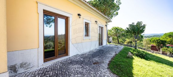 4 bedrooms House in Cernache, Portugal No. 25917 3