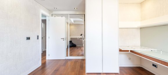 5 bedrooms Villa in Cascais, Portugal No. 99141 32