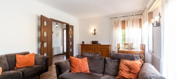 3 bedrooms House in Olesa de Montserrat, Spain No. 153229 5