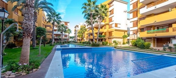 2 bedrooms Apartment in Punta Prima, Spain No. 12987 19