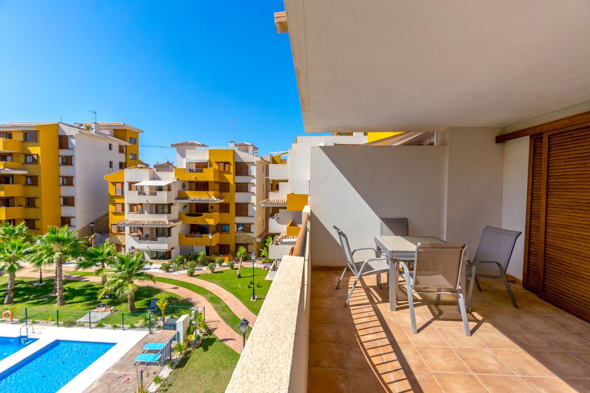2 bedrooms Apartment in Punta Prima, Spain No. 12987