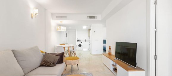 2 bedrooms Apartment in Punta Prima, Spain No. 12987 5