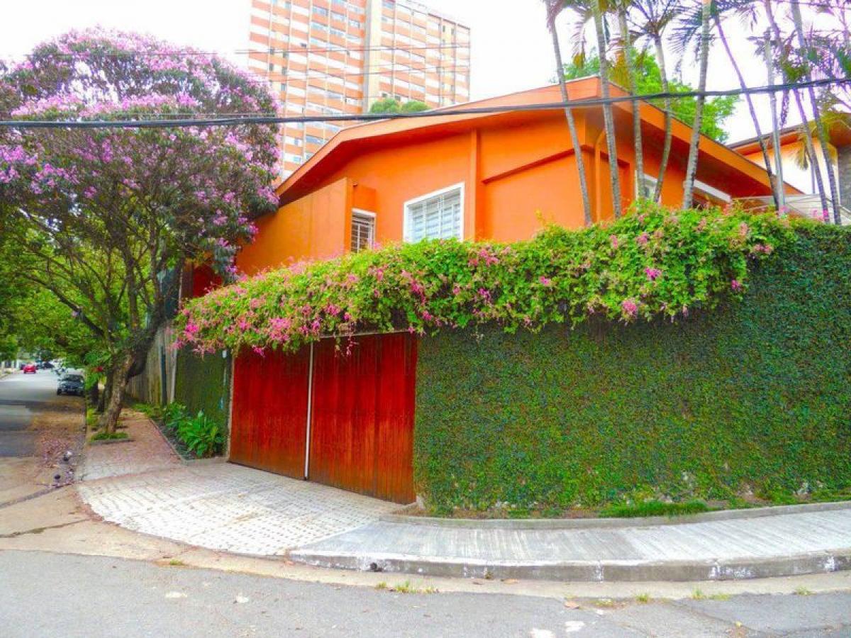 Дом с 3 спальнями в Сан-Паулу, Бразилия № 467399