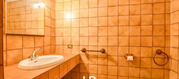 6 bedrooms Villa in Porto Valtravaglia, Italy No. 143011 30