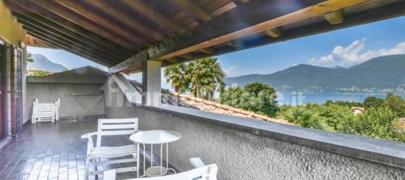 6 bedrooms Villa in Porto Valtravaglia, Italy No. 143011 26