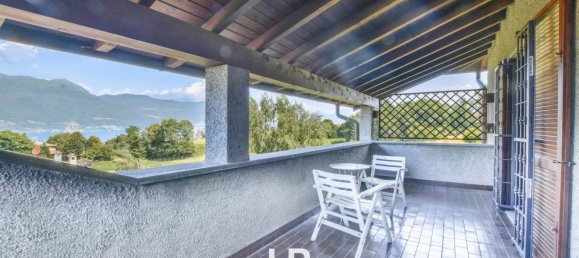 6 bedrooms Villa in Porto Valtravaglia, Italy No. 143011 25