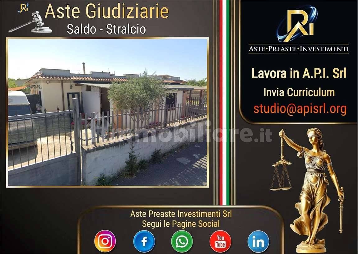 3 Schlafzimmer Villa in Ardea, Italy, Nr. 283523