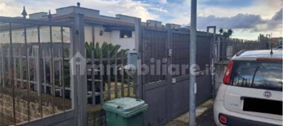 Villa de 3 dormitorios en Ardea, Italy No. 283523 24