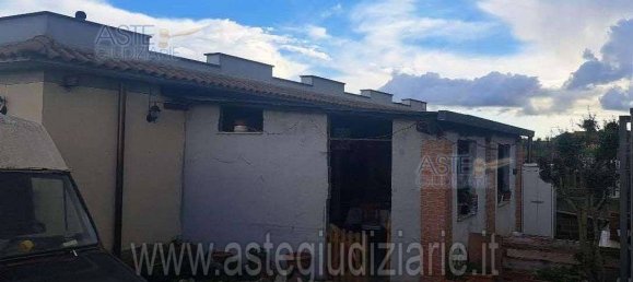 Villa de 3 dormitorios en Ardea, Italy No. 283523 29