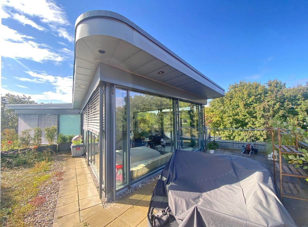 4 rooms Penthouse in Eimsbuttel, Germany No. 81821