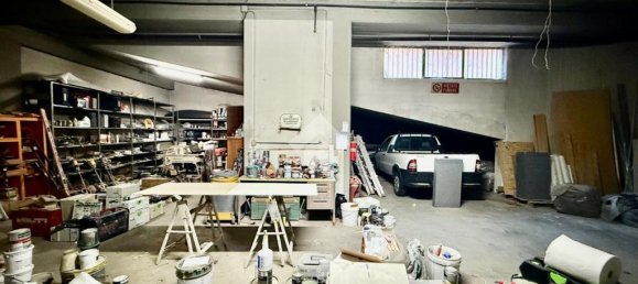 1-Zimmer Gewerbliche Immobilie in Aosta, Italy, Nr. 162893 7