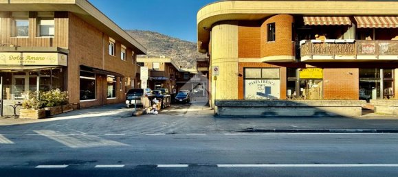 1-Zimmer Gewerbliche Immobilie in Aosta, Italy, Nr. 162893 14
