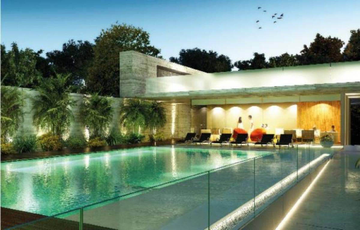 4 bedrooms Apartment in Vicente Lopez, Argentina No. 19924