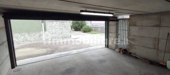 27m² Garage in Parabiago, Italy No. 163780 2