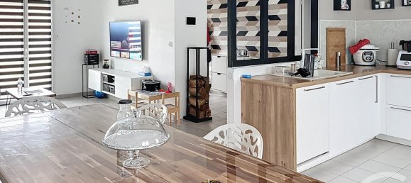 Casa T4 em Chalons-en-Champagne, France N.º 279506 2