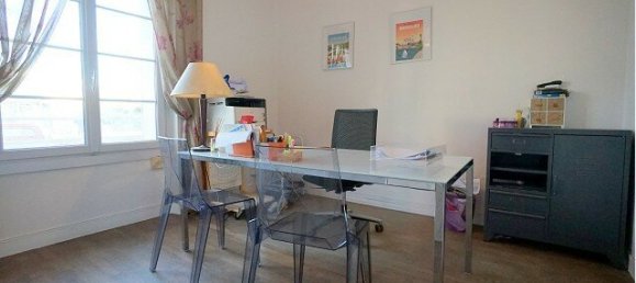 1 bedroom Apartment in Mantes-la-Jolie, France No. 123135 4