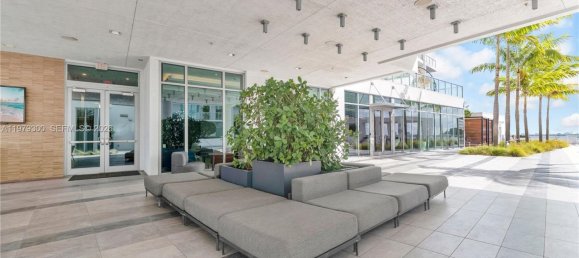 1 Schlafzimmer Gewerbliche Immobilien in Miami, USA, Nr. 615424 4
