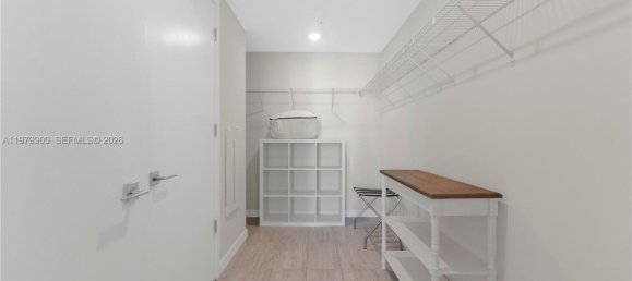 1 Schlafzimmer Gewerbliche Immobilien in Miami, USA, Nr. 615424 21