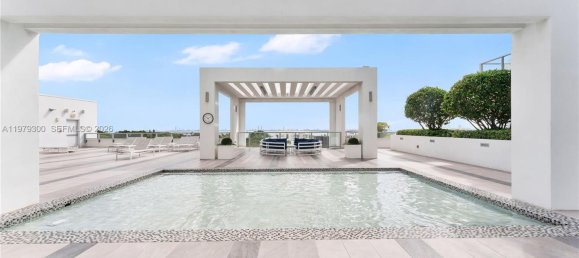1 Schlafzimmer Gewerbliche Immobilien in Miami, USA, Nr. 615424 12
