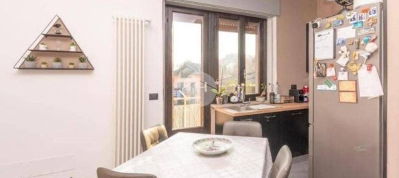 2 bedrooms Apartment in Valenza, Italy No. 258339 3