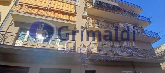 Квартира с 3 спальнями в Багерия, Италия № 326437 23