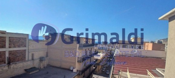 Квартира с 3 спальнями в Багерия, Италия № 326437 10