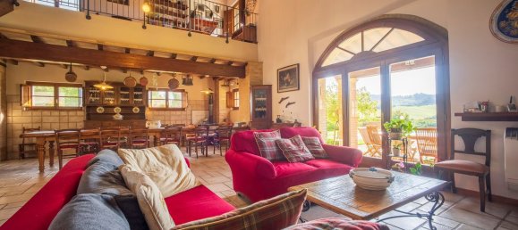 Casa de 8 divisões em Volterra, Italy N.º 61387 36